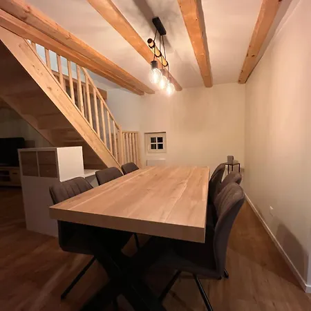 Dom wakacyjny La Cour Du Vigneron